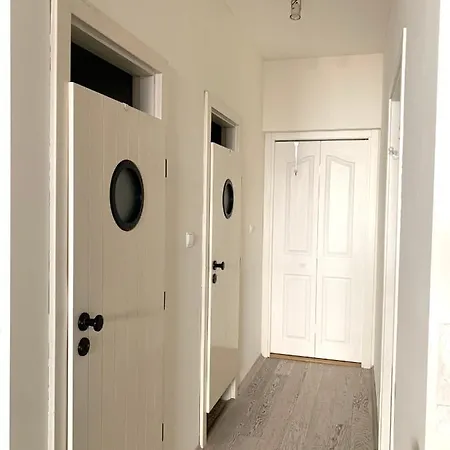 Zumaapartment شقة *